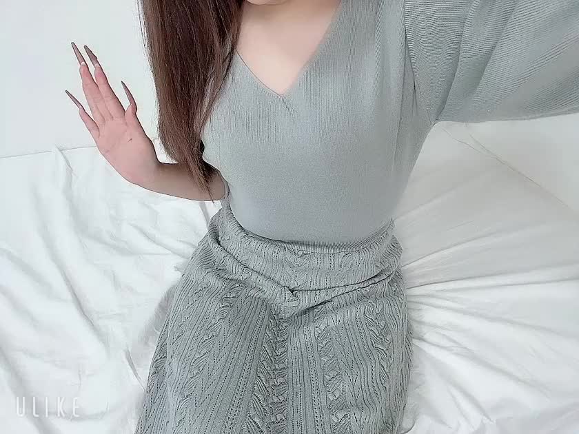 出勤しました(*´꒳`*)！！
まだ3回目ですが遊んでくれたら嬉しいです❣️