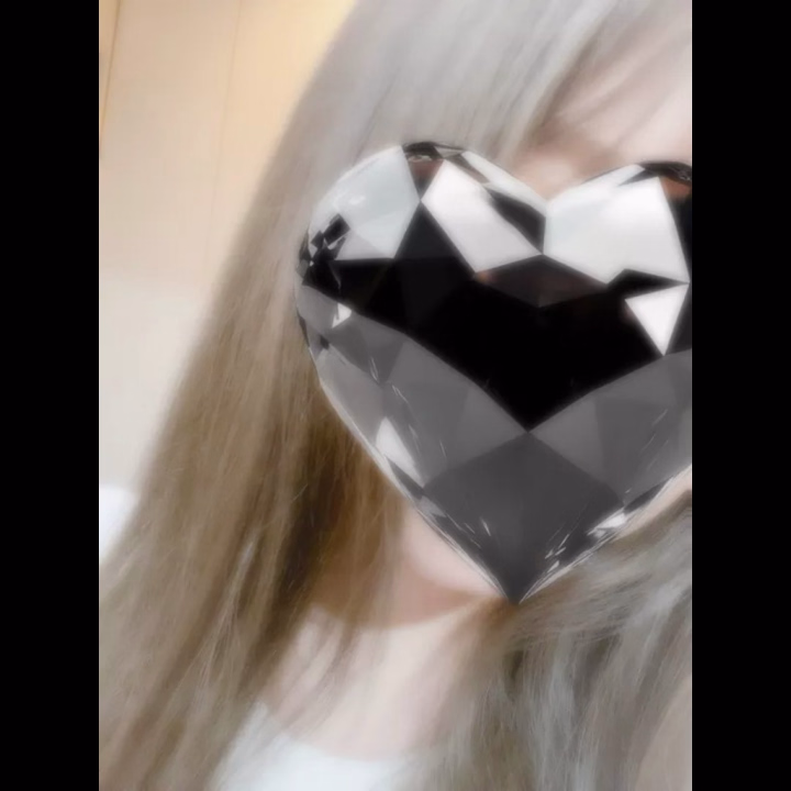 こんにちわ！

本日、18時〜出勤します♡

久しぶりの出勤なので沢山いちゃいちゃしたいなぁ💕

お誘い待ってます🐰


みつき