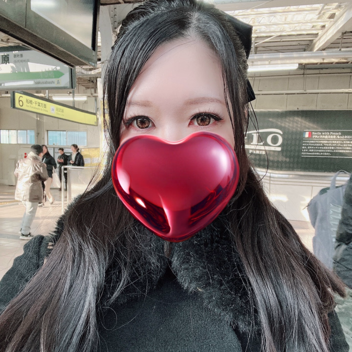 急遽これから出勤します🙇🏻‍♀️
昼職変わって出勤回数がレアキャラになってきてるのでぜひ会いに来てください💕