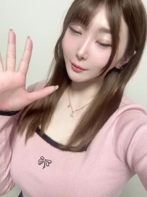 ちむです😊

これから
ちょっとでけでもいいから顔出して欲しいな💗💗💗
　
絶対に
後悔させないから✨

あぁ～～～楽しかったって気持ちで帰ってもらえるよ😍

ちむのおま◯こで
スッキリ、ぴゅっぴゅっと出して欲しいです❣️
　
お兄様のそのおち◯ぽ
気持ち良くしてあげたいな🥰
　
ちむじゃダメですかー？

お兄様のおち◯ぽ
ちむのモノだけにしたいです💗💗💗
　
これから会えるお兄様
ちむので連絡してくれる？

待ってるからね😍

​​​​​​​🎀ちむ🎀
　