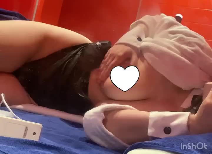 おはようございます☀
本日も出勤します❤️

いっぱい得意の乳首攻め堪能しにきてね〜😊🥰ちなみに責めるのも攻められるのも好きです😍
