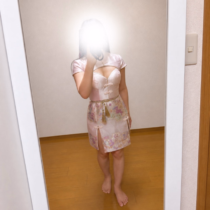 もう1着はこちら！
チャイナ風ドレスなのです
可愛くてお気に入りですー！