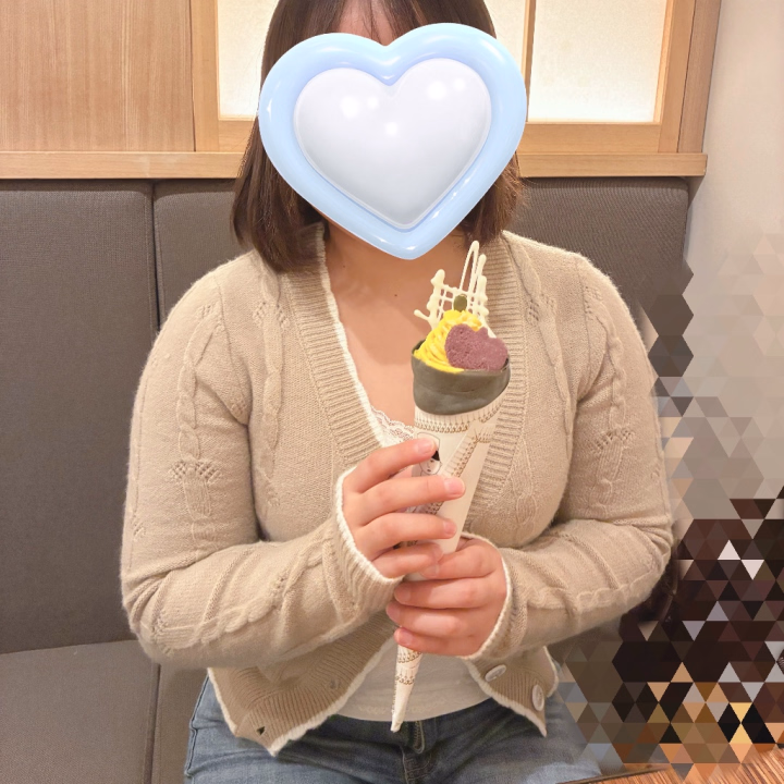 やっほ〜！ねるだよ😊

【10/11 10:50〜ネット予約者様へ】
本日はご予約してくださって
誠にありがとうございました♪

◯幌に住んでいらっしゃるとのことでしたが、
なんと恋愛マット同好会も風俗も初めてだそうで‼️

でもマットでは全身性感帯だし、
2回連続休みなしでヌけるし…
初めてとは思えない…のです！✨❤️

◯業のお仕事は大変かもしれないけど、
息抜きもしっかりしてね♪

本日は遊んでくださって
ありがとうございました😊

ちなみに、ねると"超"密着したいお兄様は
予約してね💕