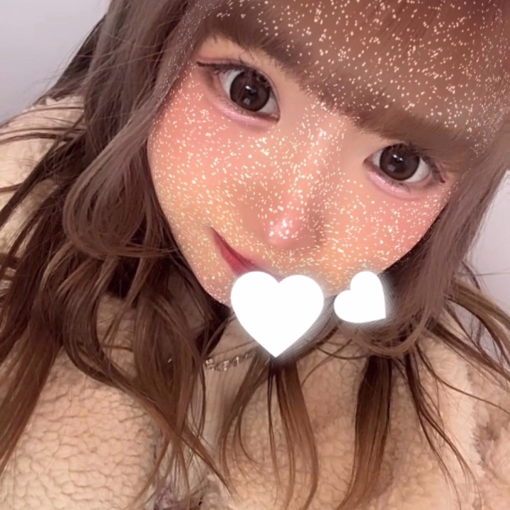 写真無さすぎて前の写真🙇🏻‍♀️💦

にゅー出勤だしました❕
20日（土曜日）22日（月曜日）で6月ラストです❕

次は7月になっちゃうから会いに来てね👶🏻🤍