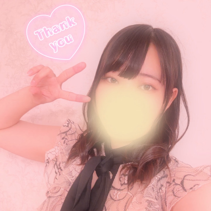 昨日は２回目の出勤でした！

予約して来てくれた方々、ありがとうございました🫶

まだまだ不慣れですが一生懸命頑張ります🥺

次回の出勤は、6/16(火)8:00~15:00です！

遊びに来てください😘