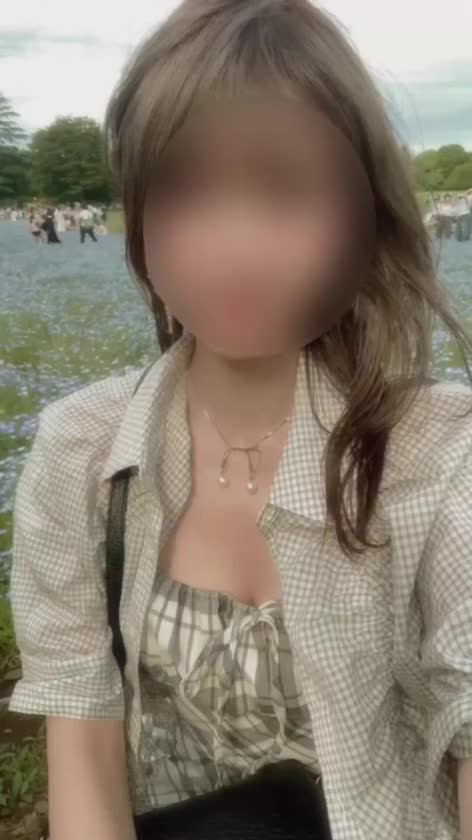 おはようございます🫧

今日は出勤2日目です🎀🩵

先週ネモフィラを見に行った時の動画を、
少しだけ載せてみました☺️

一面ブルーの景色がすごく綺麗で、
時間までゆっくり流れているみたいな
癒しの空間でした💠

そんな穏やかな気分のまま、
今日も10:00〜18:00います🫧

素敵な出会いがありますように🎀💕
