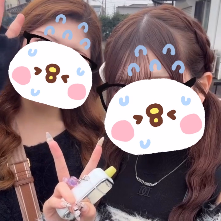 今日はおやすみ!
てことで友達とのプライベート写真👼🏻💕💕💕
最近写メ日記頑張ってるのに今だけやってもー的なこと言われてちょっとムカってした🙂↕️ので私は負けず嫌いだから意地でもがんばりまちゅ
今日もみんなおつかれさまだよー❣️
次の出勤はまたあしたです!🎶