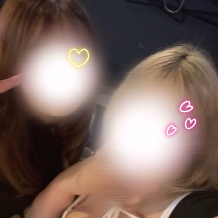 おはようございます☀️

今日は9:00～22:00まで居ます🙋‍♀️♡

ご予約ありがとうございます😸🫶

今日は1日🐮のコスで出勤します！

会いに来てくれたら喜びます🥺🫶

今日出勤したら次は30日まで出勤しないので是非お誘いお待ちしております☺️

ふうりちゃんと遊んだ時の😙♡


今日もよろしくお願いします☺️✊