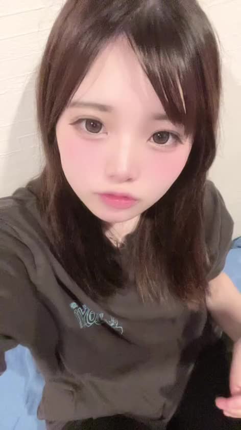 おはよにゃん🐱
出勤してます🎀

昨日も平日なのに沢山のお誘いありがとうございました🥺💘

あと残り3日間なので
たくさん会いに来てくれると嬉しいです🫶🏻🩷

よろしくお願いします！✌🏻