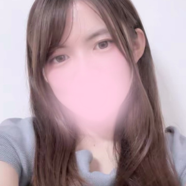 明日！今月ラスト出勤になります

7時から12時まで予定ですが…
ご予定あいてるので
ご連絡いただけたらとおもいます☺️

明日朝は雨みたいなので
しっかり防寒と雨対策してきてくださいね♥️

あめだと、
おっきいおとしても
まわりにあんまり聞こえないんですよね♥️