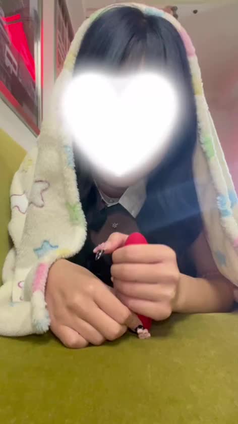 寝起きでえっちなことしちゃう〜？？🤔💕