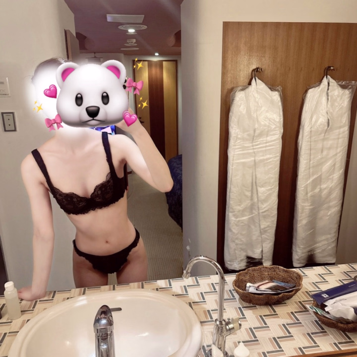 来週復活✨✨✨

長期でお休みいただいてました😴

来週からまたコンスタントに出勤できたらなと思っています🛁

今決まっているシフトは

3月16日(月) 8時〜17時
3月18日(水) 8時〜17時
3月20日(金) 8時〜17時
3月21日(土) 8時〜17時

です✨✨

身を委ねて気持ちよくなりたいお兄様、責められるのが好きなお兄様は
ぜひぜひ遊びに来てください^_^💕

たくさんお話しもして楽しい時間を過ごしましょうー！