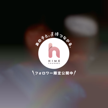 今日はお休みなのだ〜🍥

ということで、素うどん眼鏡🕶️🫣
（どすっぴんです）

半袖で出てきたけど、長袖の人多い🤣
ミスったかも🦆🤣

歩いたり食べたりしてきます💖👍️