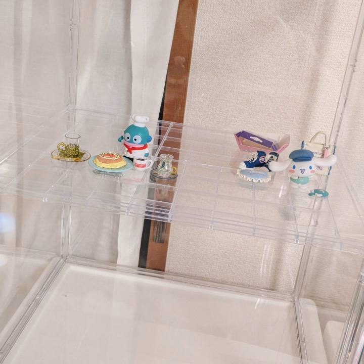 きずな部屋…改造計画🪛✨

細々としたフィギュアを飾る場所が
欲しくて…

クリアケース買ってみました🍥😊

こういう…ちまちました食玩…
大好きなんだよね💘

ハンギョドンのフィギュアとか
大人買いして並べたい🩵🥳

これは夢が膨らんじゃうなぁ🎈😌✨